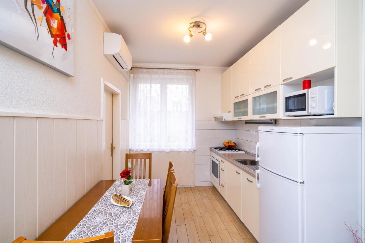 Apartment Aurelya *